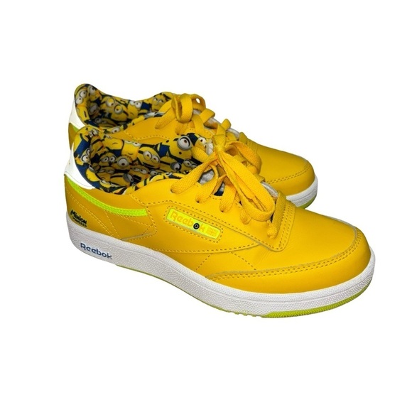 Reebok Kids Size 3 Club C Minion Sneakers Colab Accent Lining Despicable Me - Picture 1 of 9